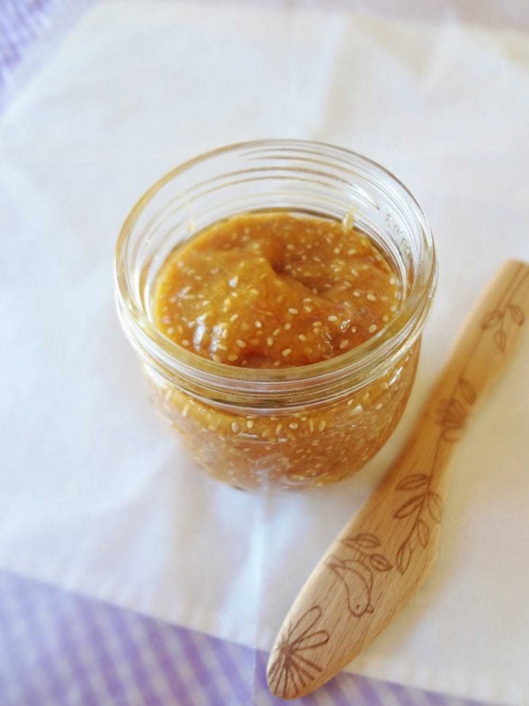 Skip the store-bought fruit spreads and make your own jam with just 2 ingredients! This No Cook Nectarine Chia Jam is so easy to make and it's paleo and nut free, perfect for any diet! - @TheFitCookie #paleo #chiajam