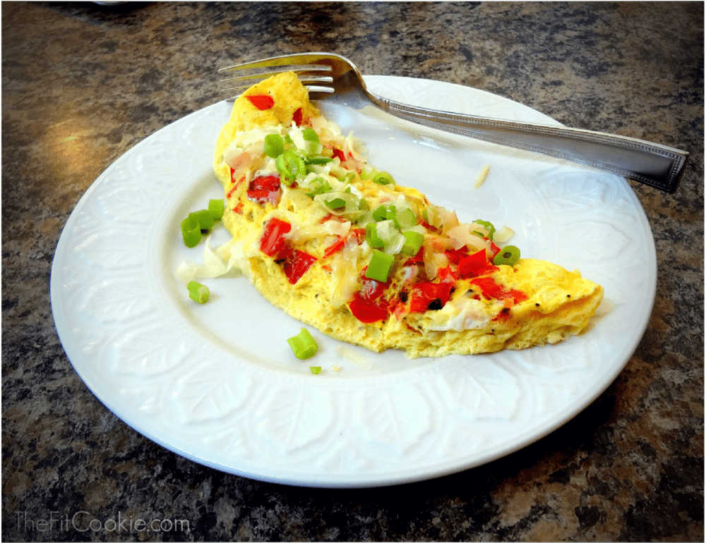 Red Pepper and Gruyere Omelet • The Fit Cookie