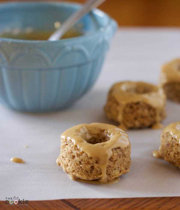 Gluten-free Mini Maple Donuts {#Vegan} - @thefitcookie #recipe #fitfluential #glutenfree #allergyfriendly 