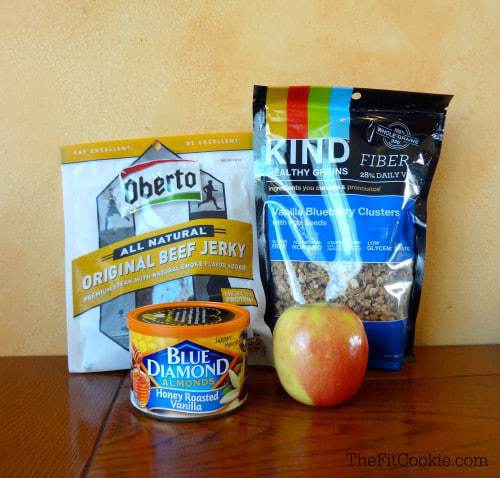 Healthy Travel Snack Packs {with Blue Diamond Almonds} - TheFitCookie.com @BlueDiamond #travel #snacks