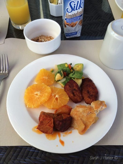 TFC Travels: Fresh & Healthy Cabo Food - @TheFitCookie #travel #food #eat #fitfluential 