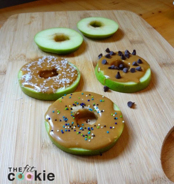 Caramel Apple “Donuts” – the perfect healthy fall treat! #recipe #glutenfree #grainfree #dairyfree