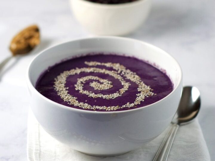 Image for Blueberry Cinnamon Bun Smoothie Bowl (Gluten Free)