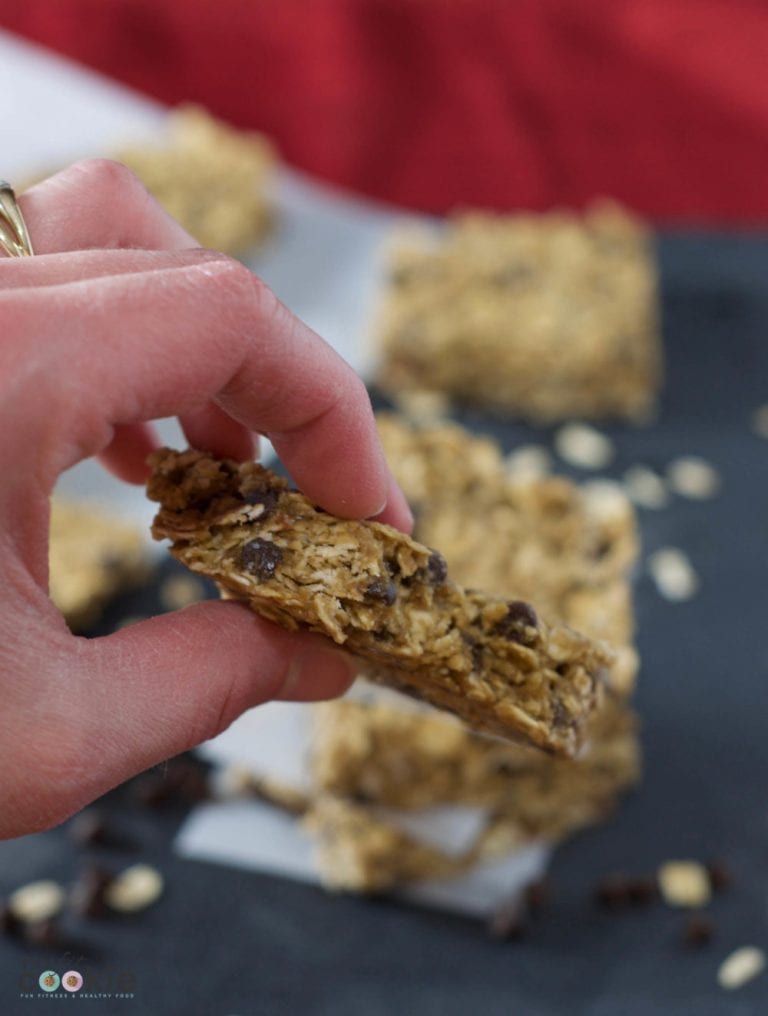 No Bake Chocolate Chip Oat Bars (Gluten Free and Vegan) • The Fit Cookie