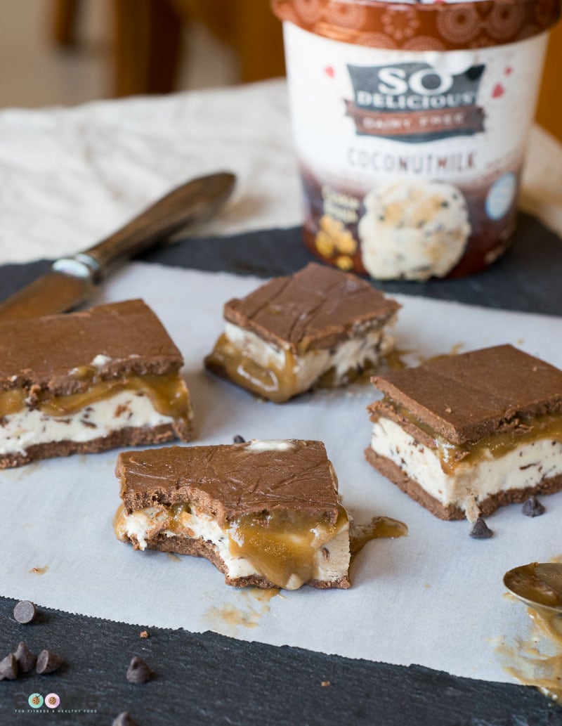 Want a cool treat on hot days? These Caramel Cookie Dough Ice Cream Sandwiches are amazing and you won't believe that they're gluten free and vegan! (AD) - @TheFitCookie #FrozenFridays @GoDairyFree @So_Delicious 