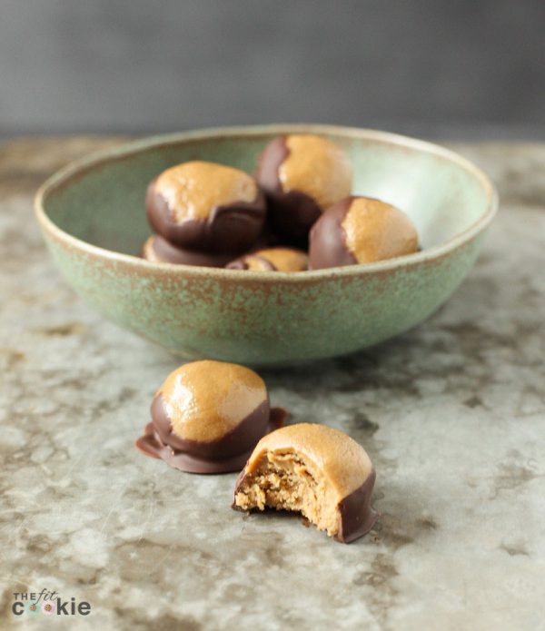 If you have food allergies, don't miss out on treats! You won't miss the PB with these peanut free SunButter Buckeyes (plus they're gluten free and vegan!) - @TheFitCookie #glutenfree #peanutfree #vegan