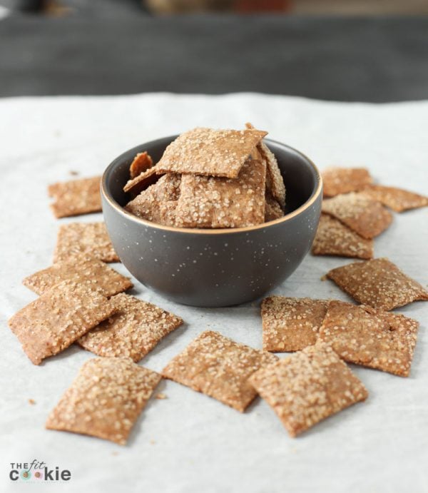 vegan and gluten free cinnamon sugar crackers in a small gray bowl