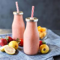 Brighten up your winter day with this delicious tropical Strawberry Guava Smoothie, it's paleo, vegan, and has no added sugars - @TheFitCookie #paleo #vegan #smoothie