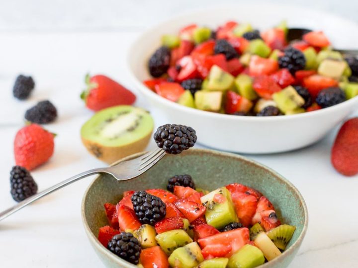 Image for Blackberry Kiwi Fruit Salad (Paleo)