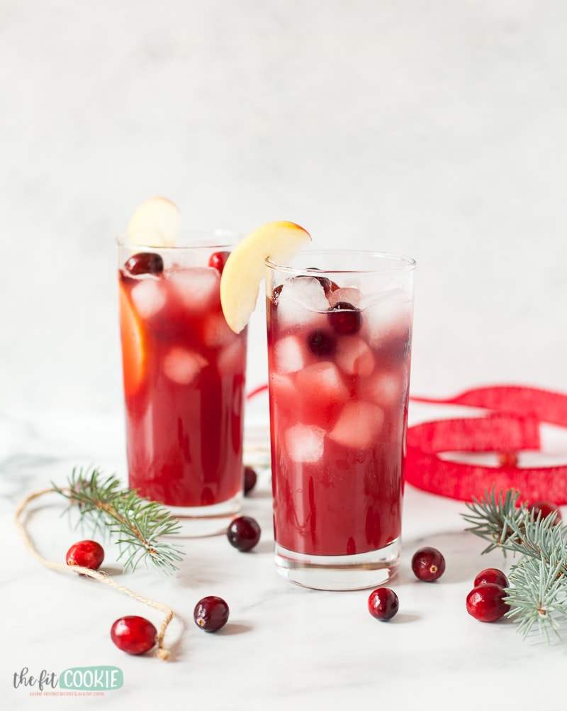 healthy cranberry mocktail with apples