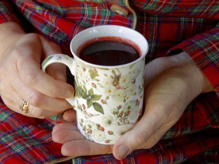 Image for Hot Black Currant and Orange Citrus Drink for Colds and Flu