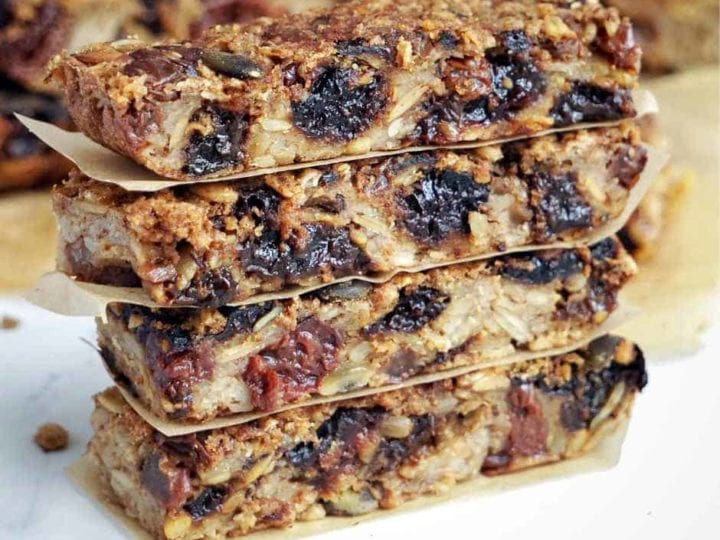 Image for Healthy Oatmeal Breakfast Bars To-Go (Gluten Free, Vegan)