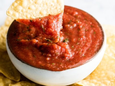Image for Easy Homemade Salsa Recipe (Restaurant Style, 5 Minutes, + Video)