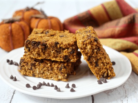 Image for Skinny pumpkin chocolate chip oat bars