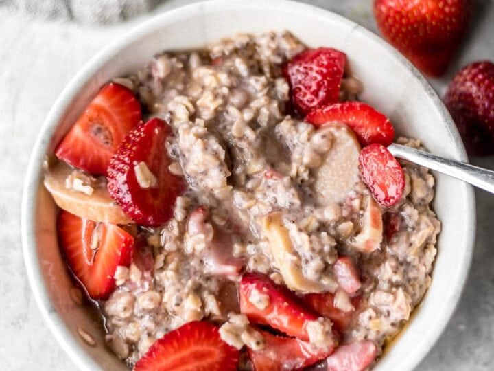 Image for Strawberry Rhubarb Oatmeal