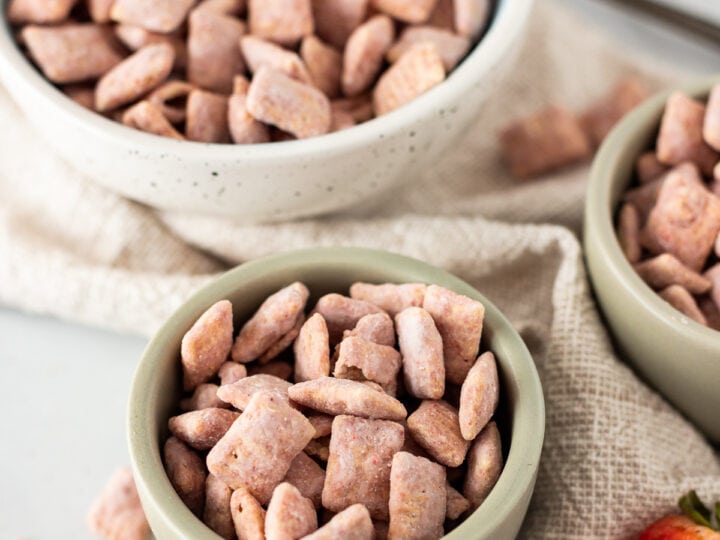 Image for Dairy Free Strawberry Muddy Buddies