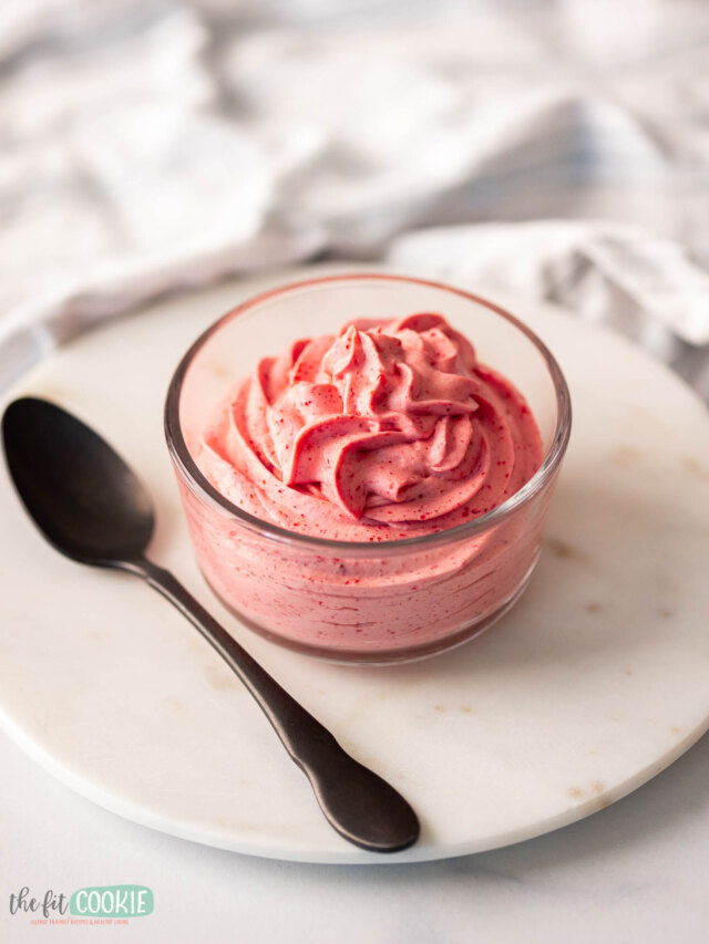 Easy Dairy Free Strawberry Mousse