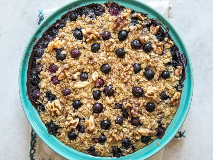 Image for Healthy Blueberry Baked Oatmeal {easy recipe!} 